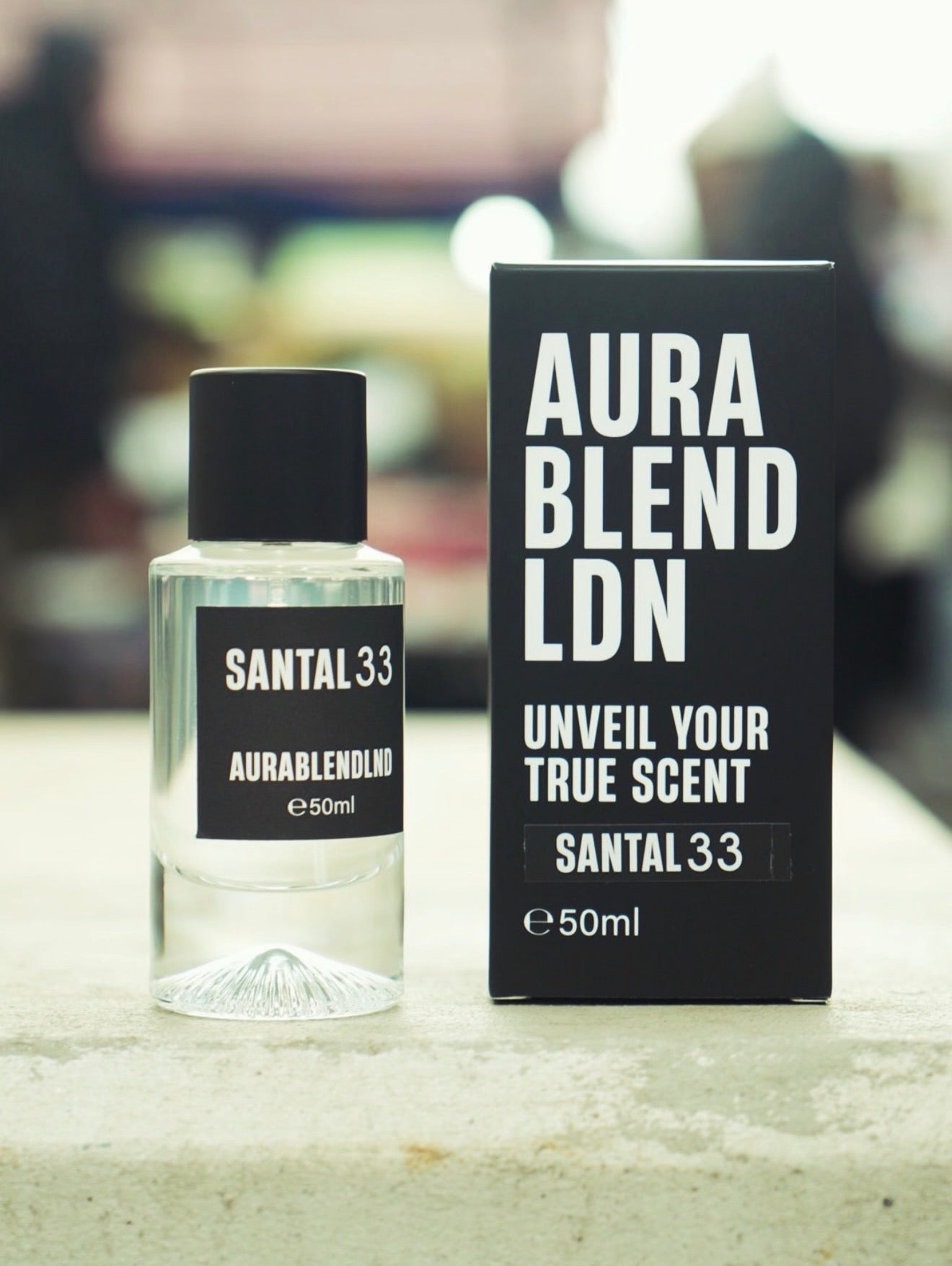 SANTAL 33